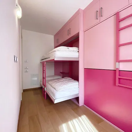 White Bear Apartment