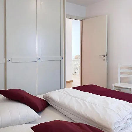 Apartment White Bear Temu